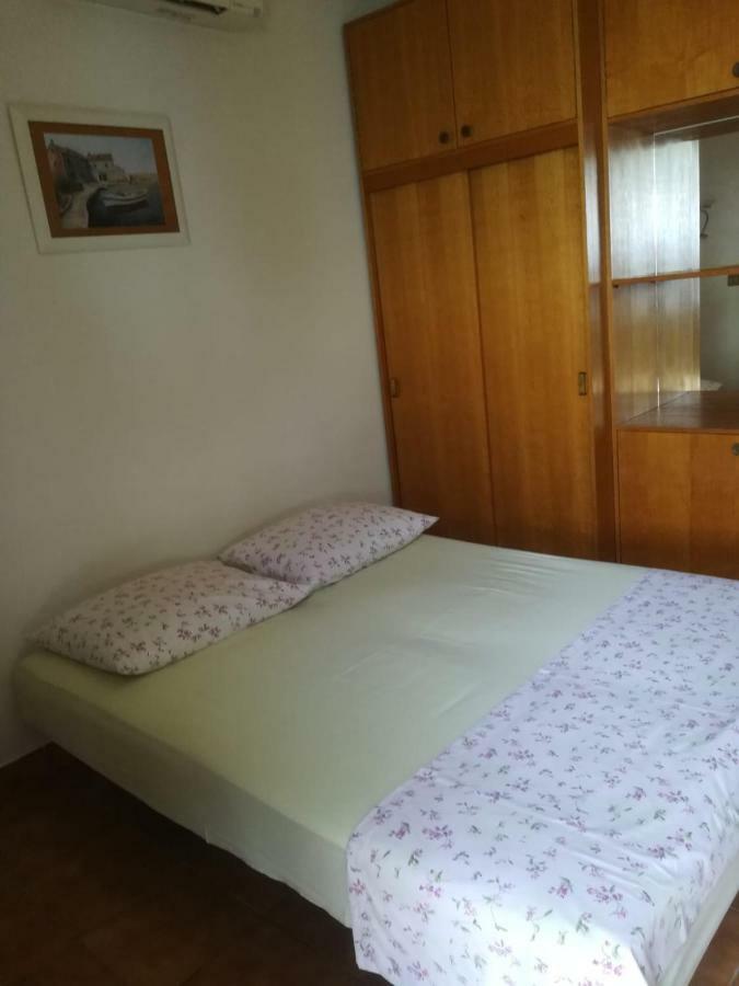 Apartmani Ujdur Omiš Eksteriør bilde