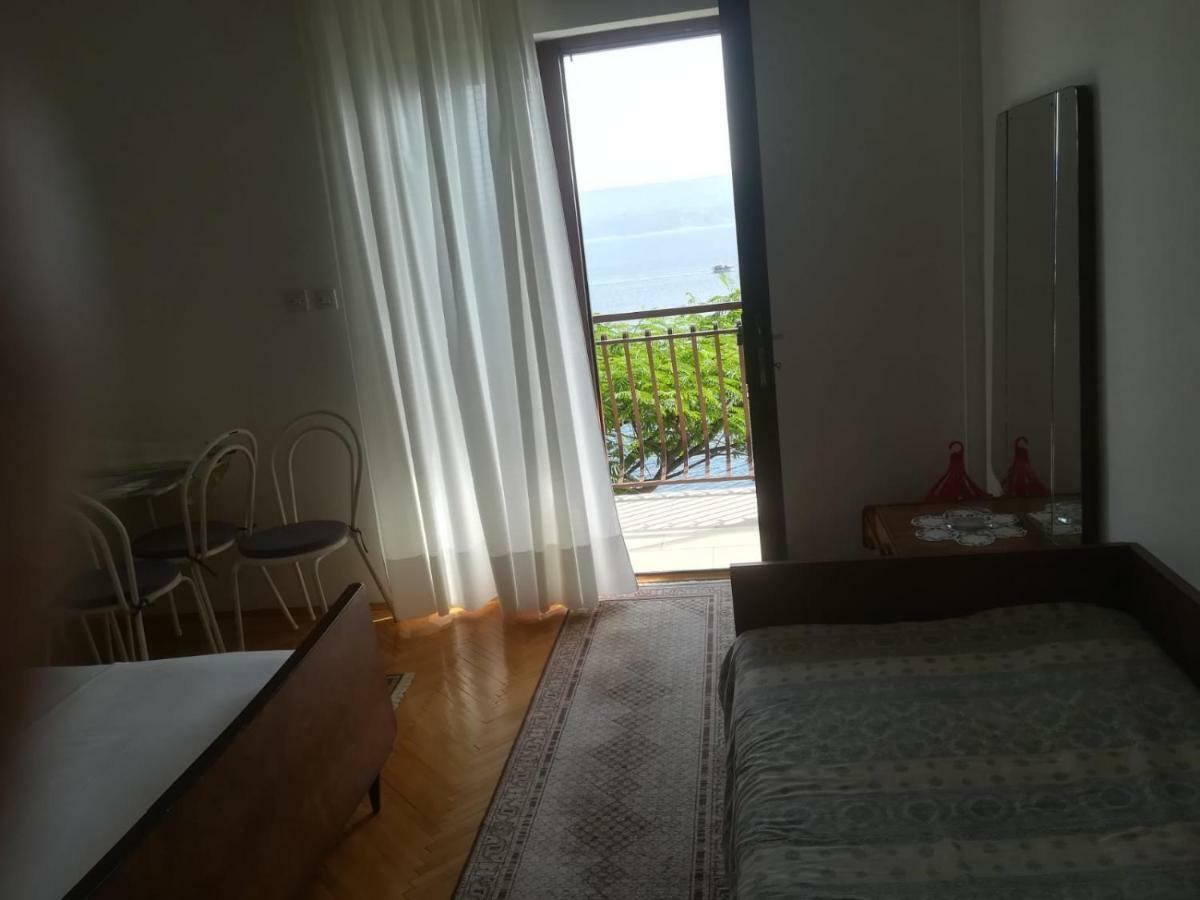 Apartmani Ujdur Omiš Eksteriør bilde