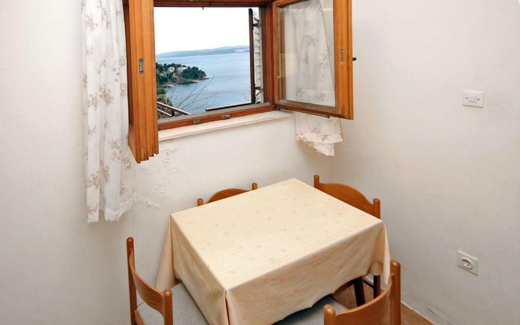 Apartmani Ujdur Omiš Eksteriør bilde