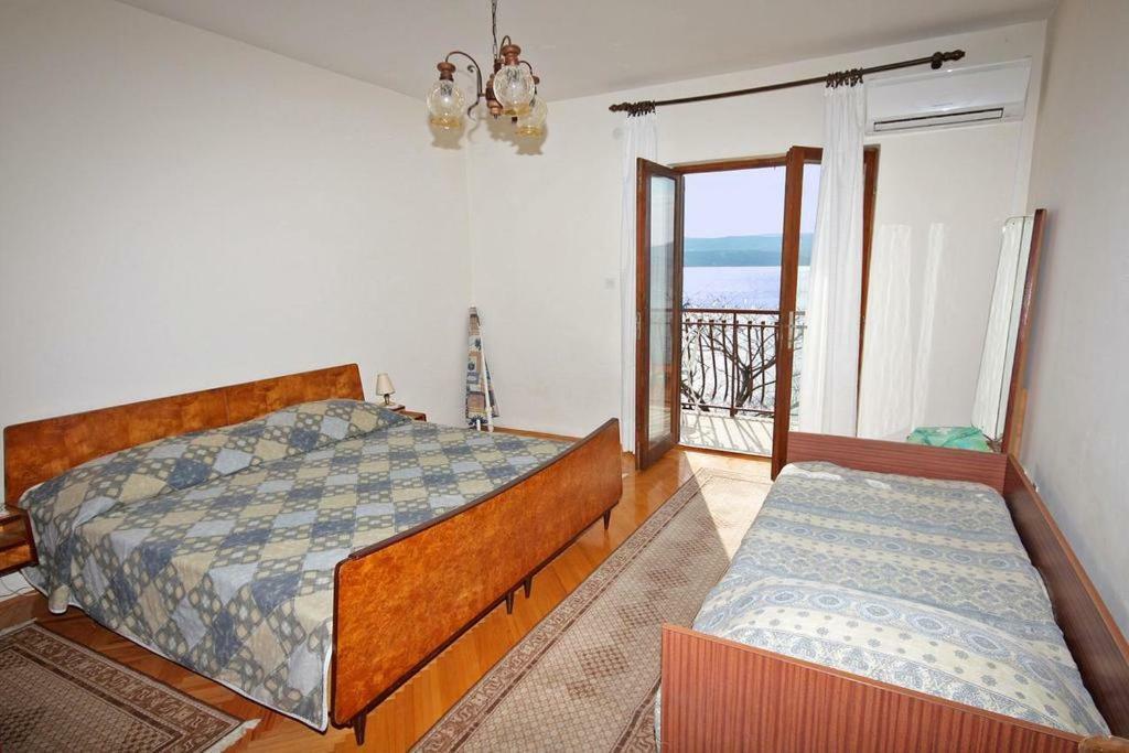 Apartmani Ujdur Omiš Eksteriør bilde