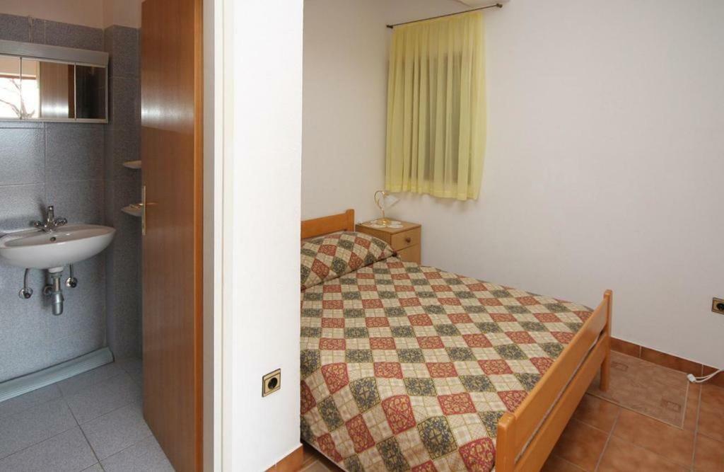 Apartmani Ujdur Omiš Eksteriør bilde